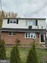 219 W 6th St Apt 2 #2 - Photo 1 of 1