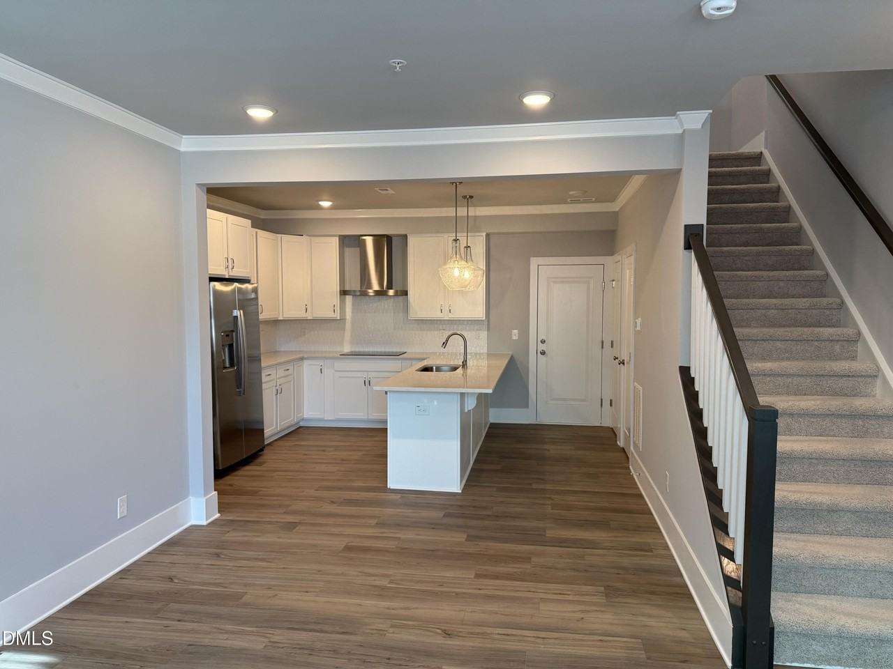 915 Ball Field Aly Unit 101 #101 - Photo 3 of 22