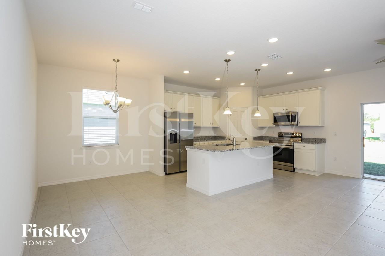 1234 Ponca Rd - Photo 4 of 16