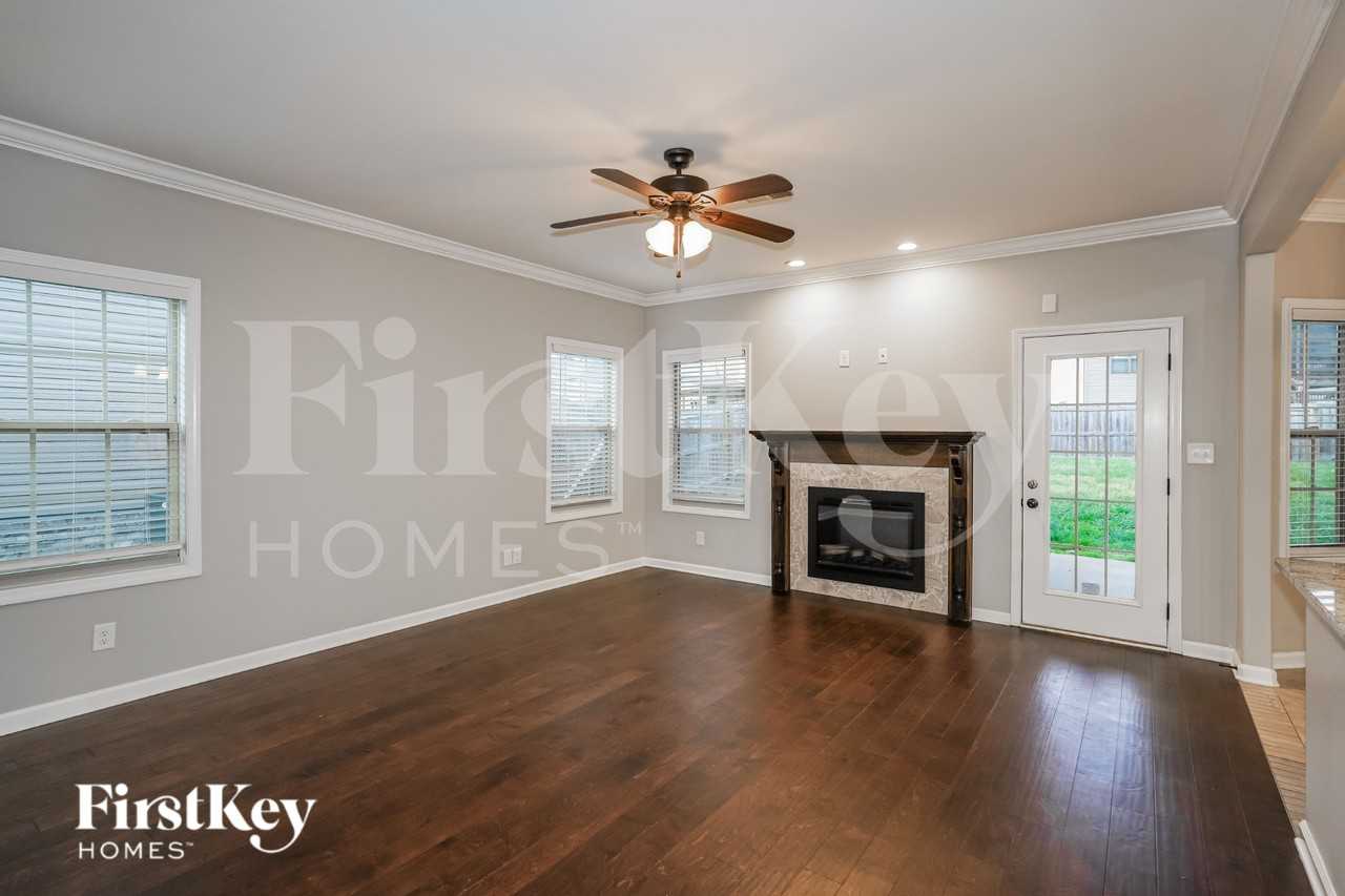 1586 Raven Rd - Photo 2 of 16