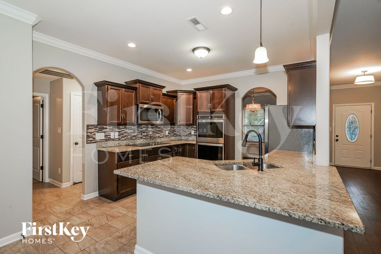 1586 Raven Rd - Photo 6 of 16