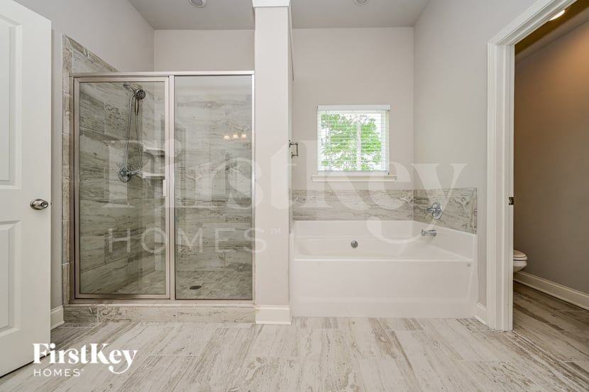 215 Cheshire Dr - Photo 7 of 16