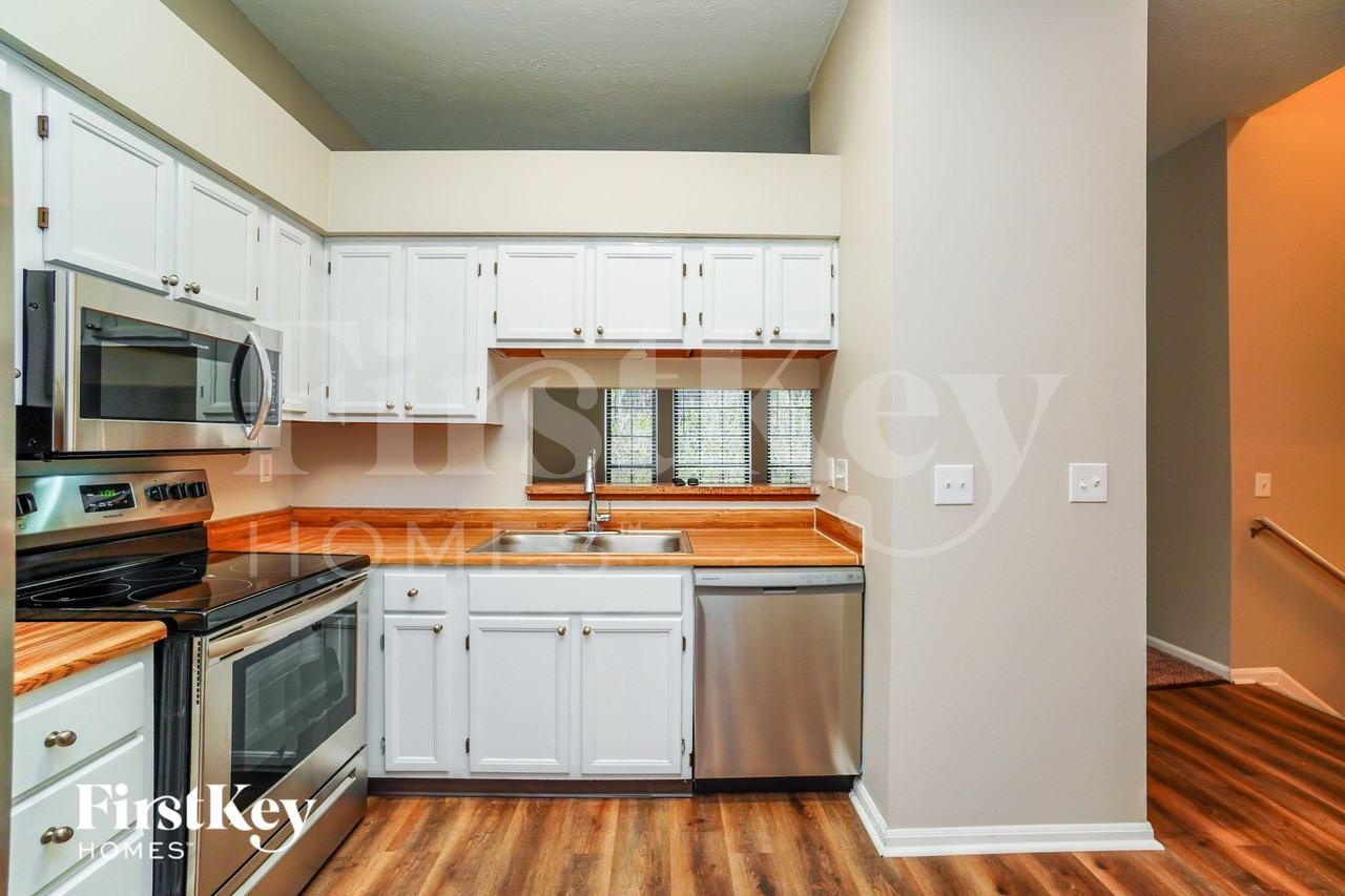 3609 Upperridge Ct - Photo 6 of 15