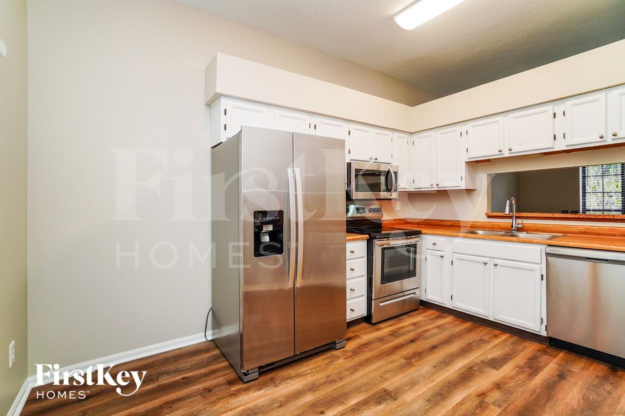 3609 Upperridge Ct - Photo 7 of 15