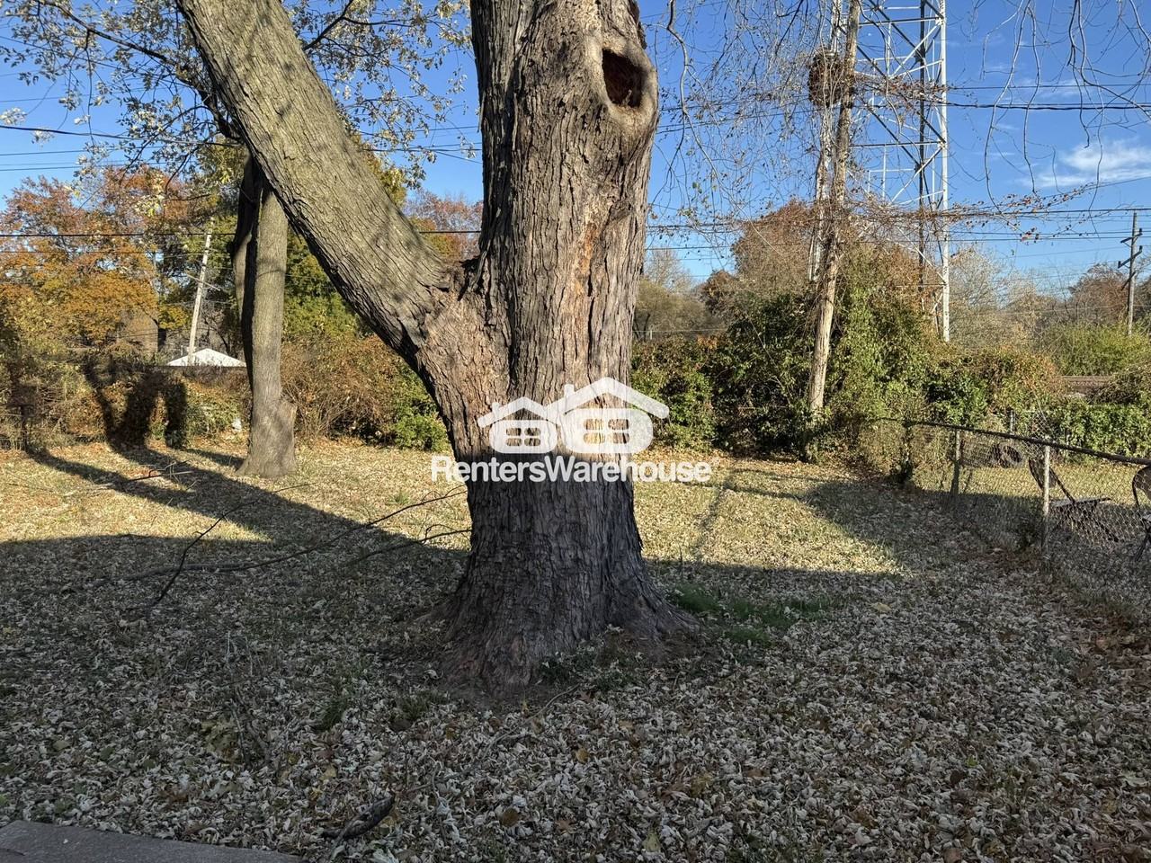 11880 Criterion Ave - Photo 2 of 13