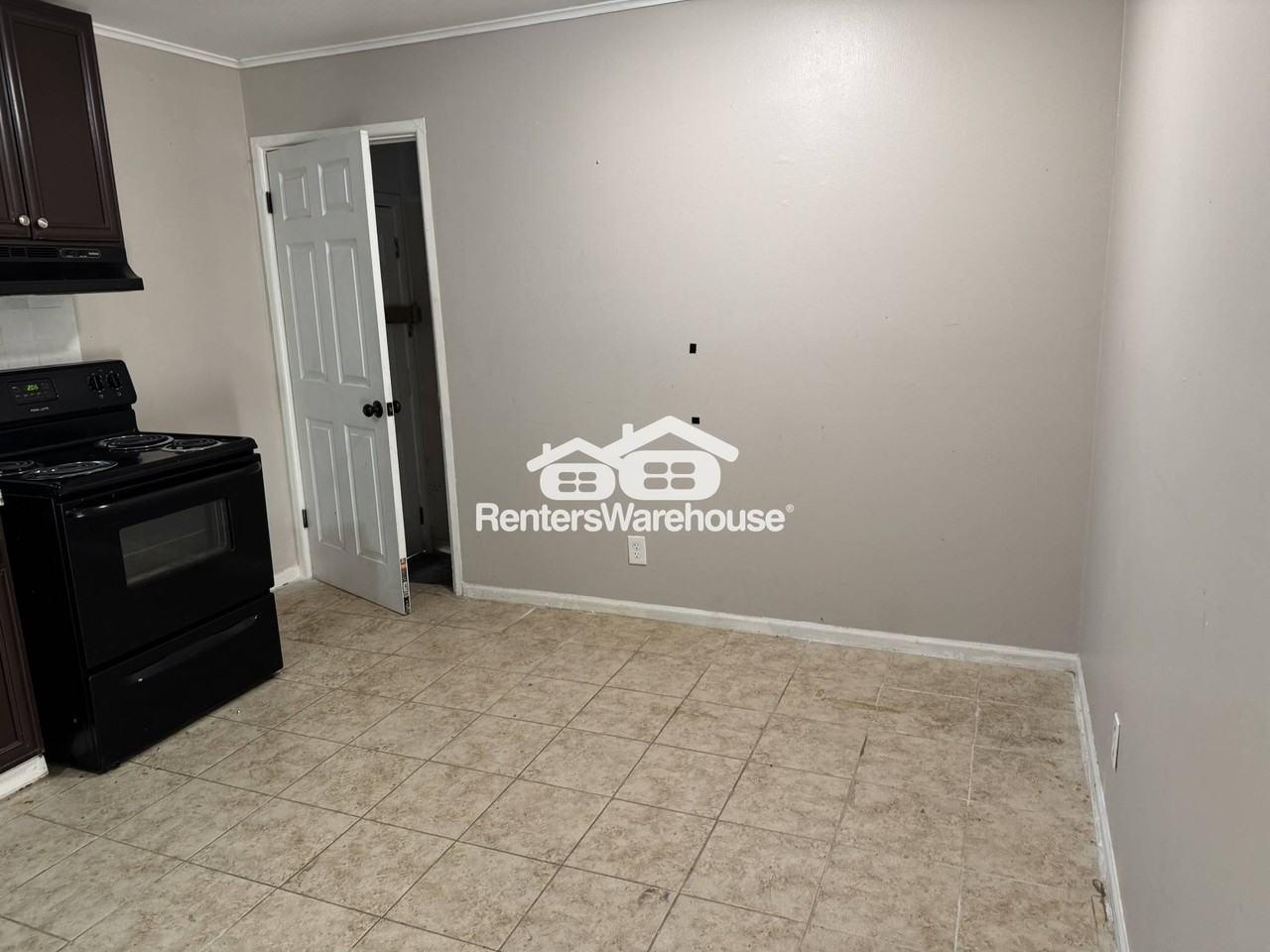 11880 Criterion Ave - Photo 6 of 13