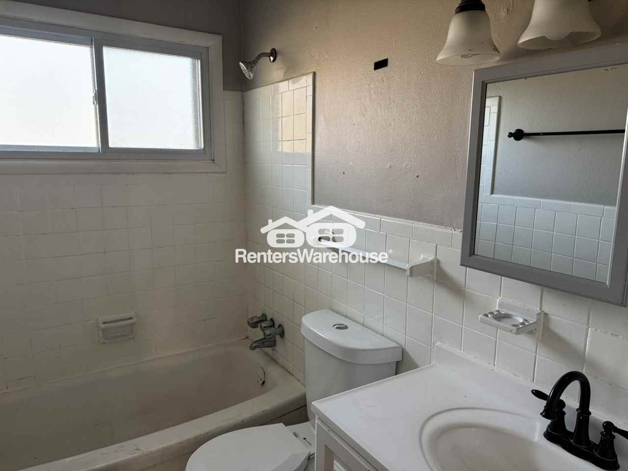 11880 Criterion Ave - Photo 7 of 13