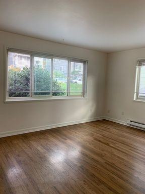 2821 14th Ave W #4 - Photo 3 of 19