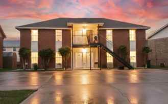 1703 Benttree Dr #B - Photo 1 of 1