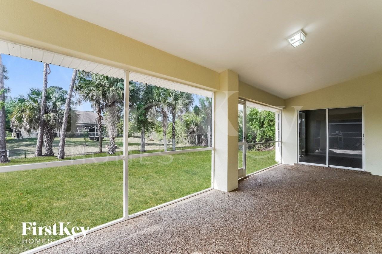 2915 12th St W - Photo 7 of 15