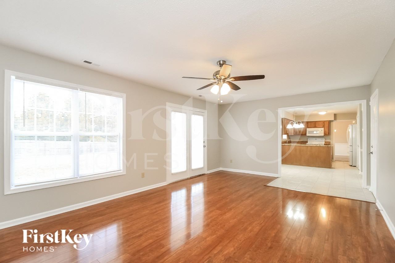 1013 Havenridge Dr - Photo 3 of 18