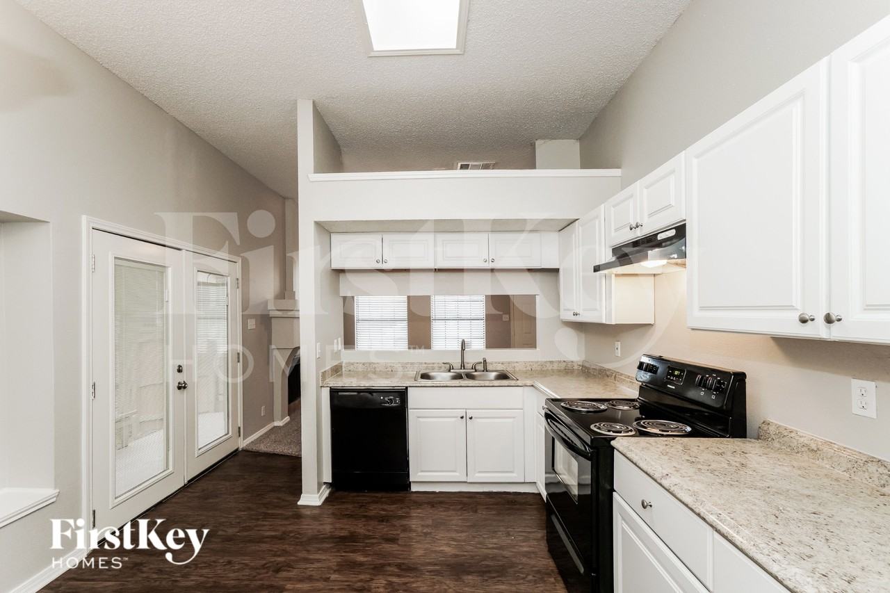 5934 Burning Sunrise Dr - Photo 7 of 16