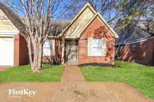 featured image of 5812 Ashridge Pl