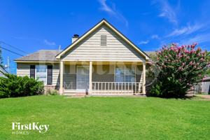 featured image of 4383 Grand Pyramid Dr