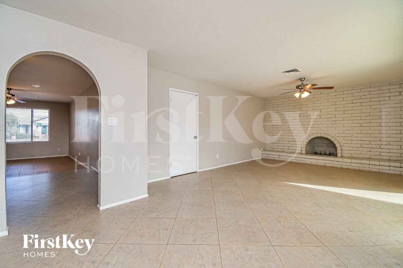 3350 S George Dr - Photo 2 of 19