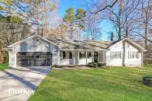 featured image of 2795 Twin Springs Dr