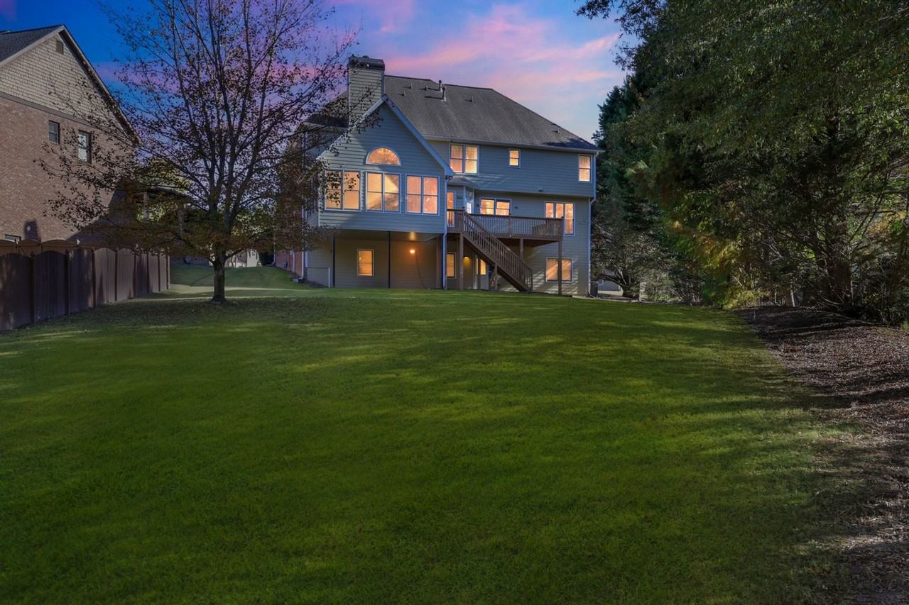 410 Fox Chase Cir - Photo 2 of 44