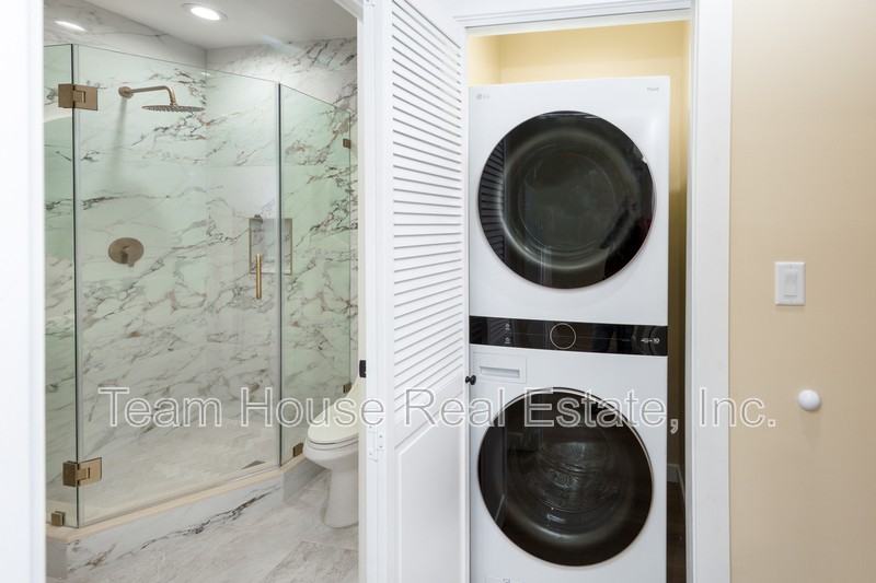 7671 Quakertown Ave - Photo 6 of 16