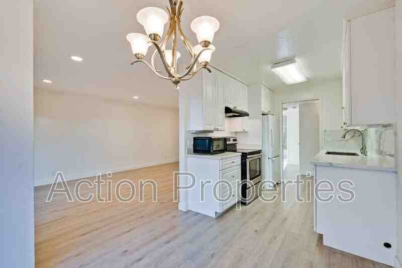 255 S Rengstorff Ave #23 - Photo 6 of 21