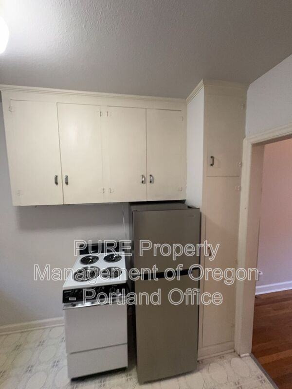 715 Ne 20th Ave #04 - Photo 7 of 18