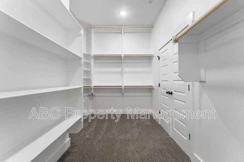 800 Lewis St - Photo 7 of 19