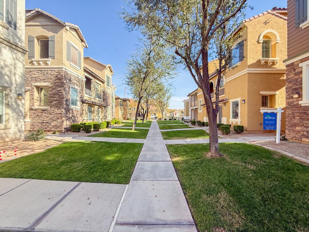 164 W Commerce Ct - Photo 3 of 28