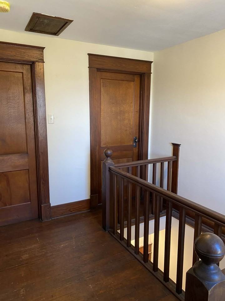 142 N Main St - Photo 6 of 13