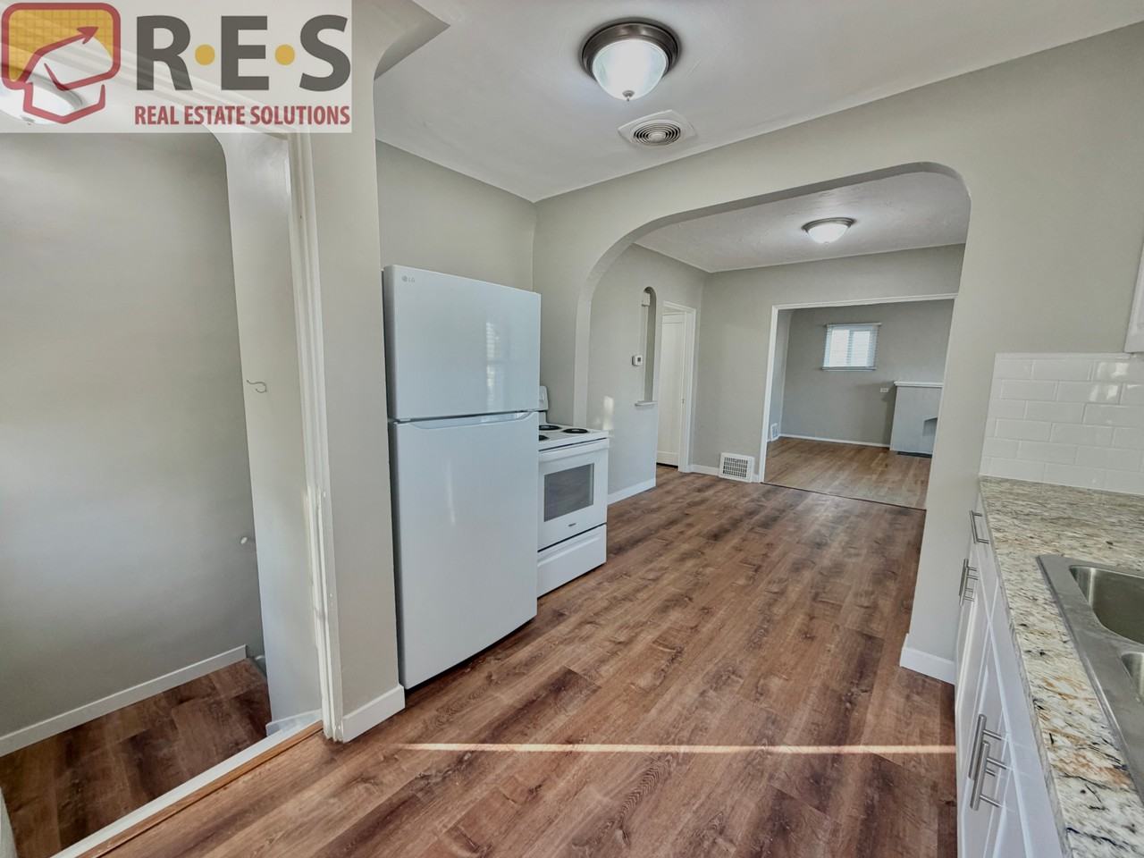 3785 S Grant St - Photo 4 of 20