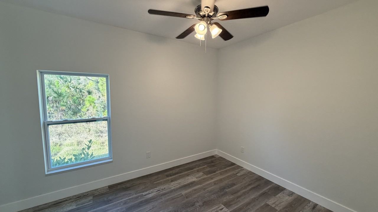 27475 Treadmill Dr - Photo 6 of 20