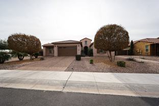 3375 E Balsam Dr - Photo 1 of 1