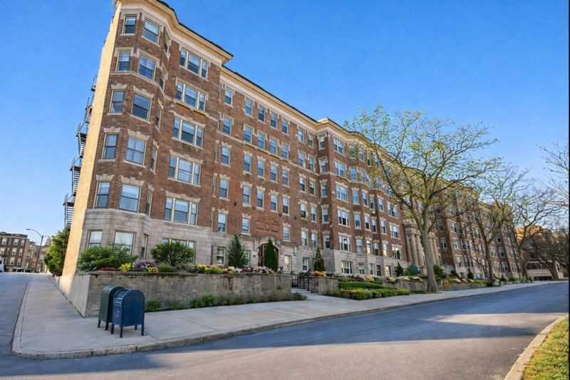 1384 Commonwealth Ave #2