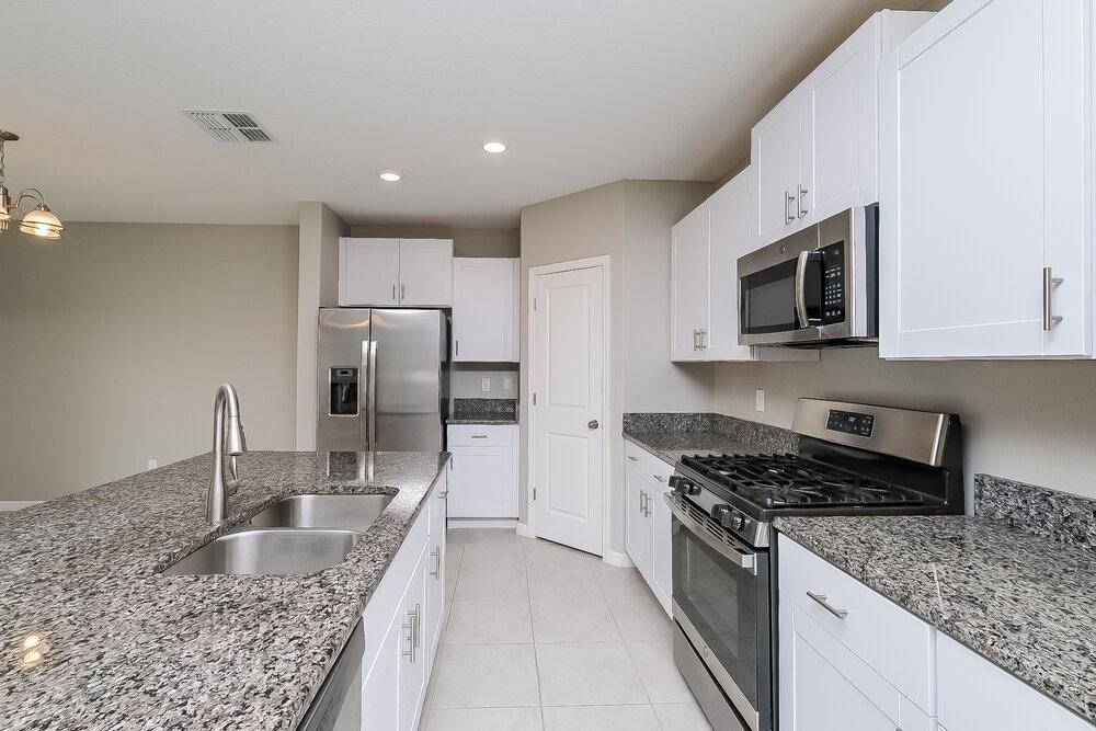 9708 Lemon Drop Loop - Photo 7 of 17