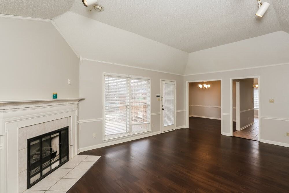 8674 Leaf Manor Cv - Photo 4 of 16