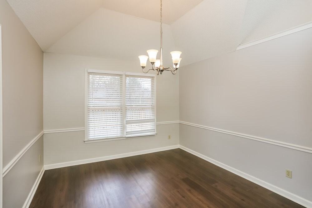 8674 Leaf Manor Cv - Photo 5 of 16