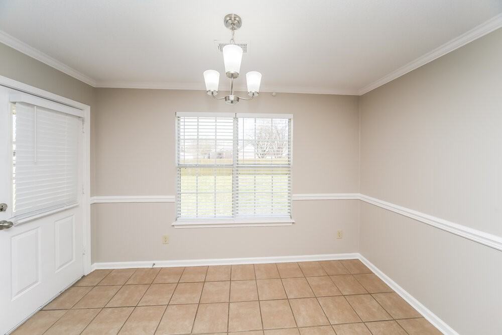 5180 Plum Tree Dr - Photo 6 of 16