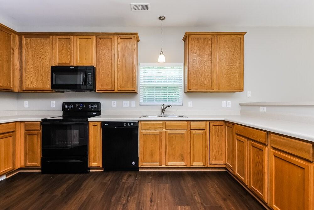 801 Widewaters Pkwy - Photo 7 of 16