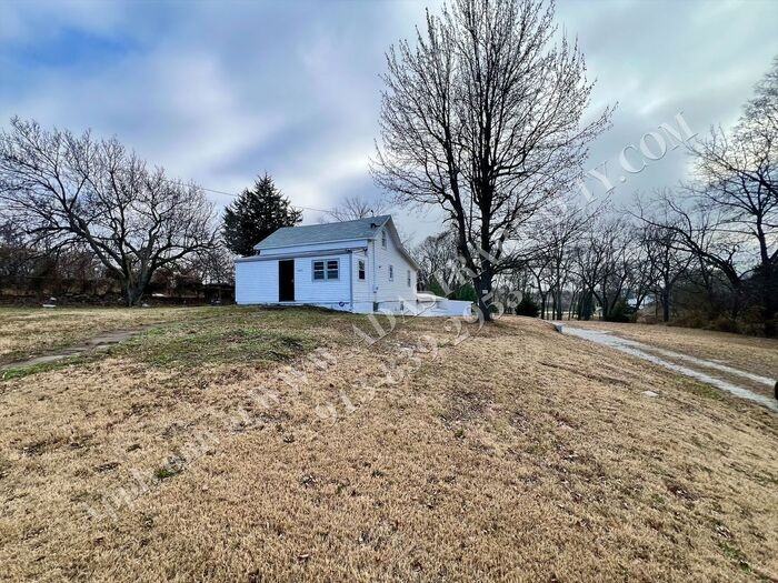 9603 E 35th St S - Photo 2 of 22