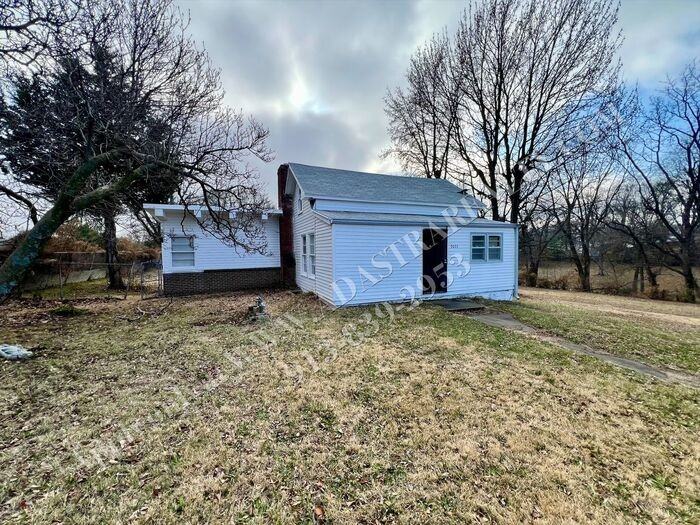 9603 E 35th St S - Photo 5 of 22