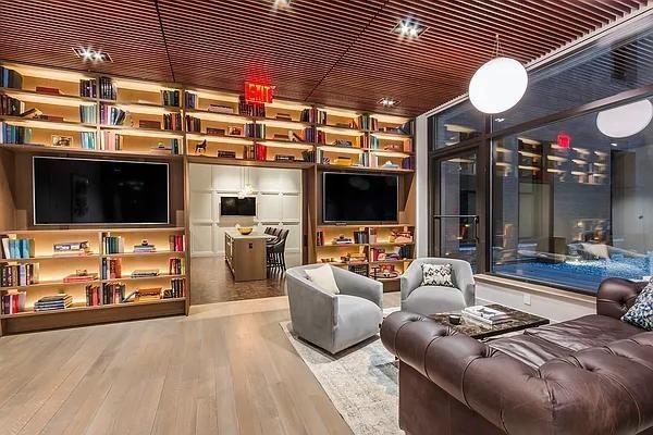 West St #19B - Photo 6 of 7