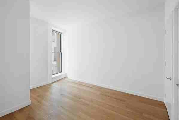 Wall St #21A - Photo 3 of 12