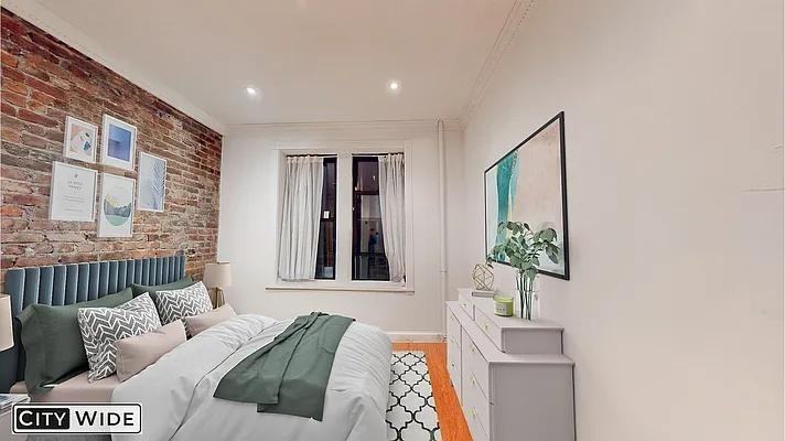 E 3rd St #4A - Photo 4 of 13