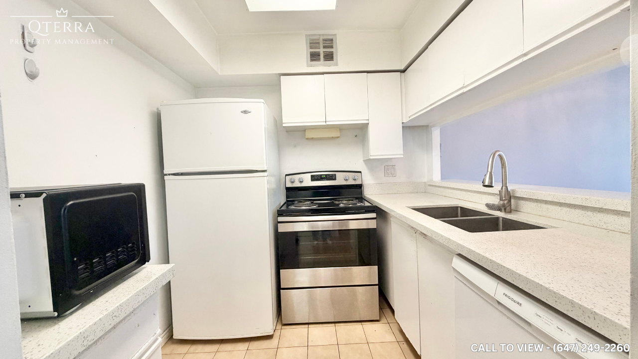 50 Kingsbridge Garden Cir - Photo 2 of 9