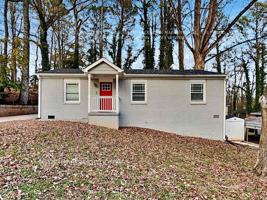 featured image of 300 Banberry Dr Se