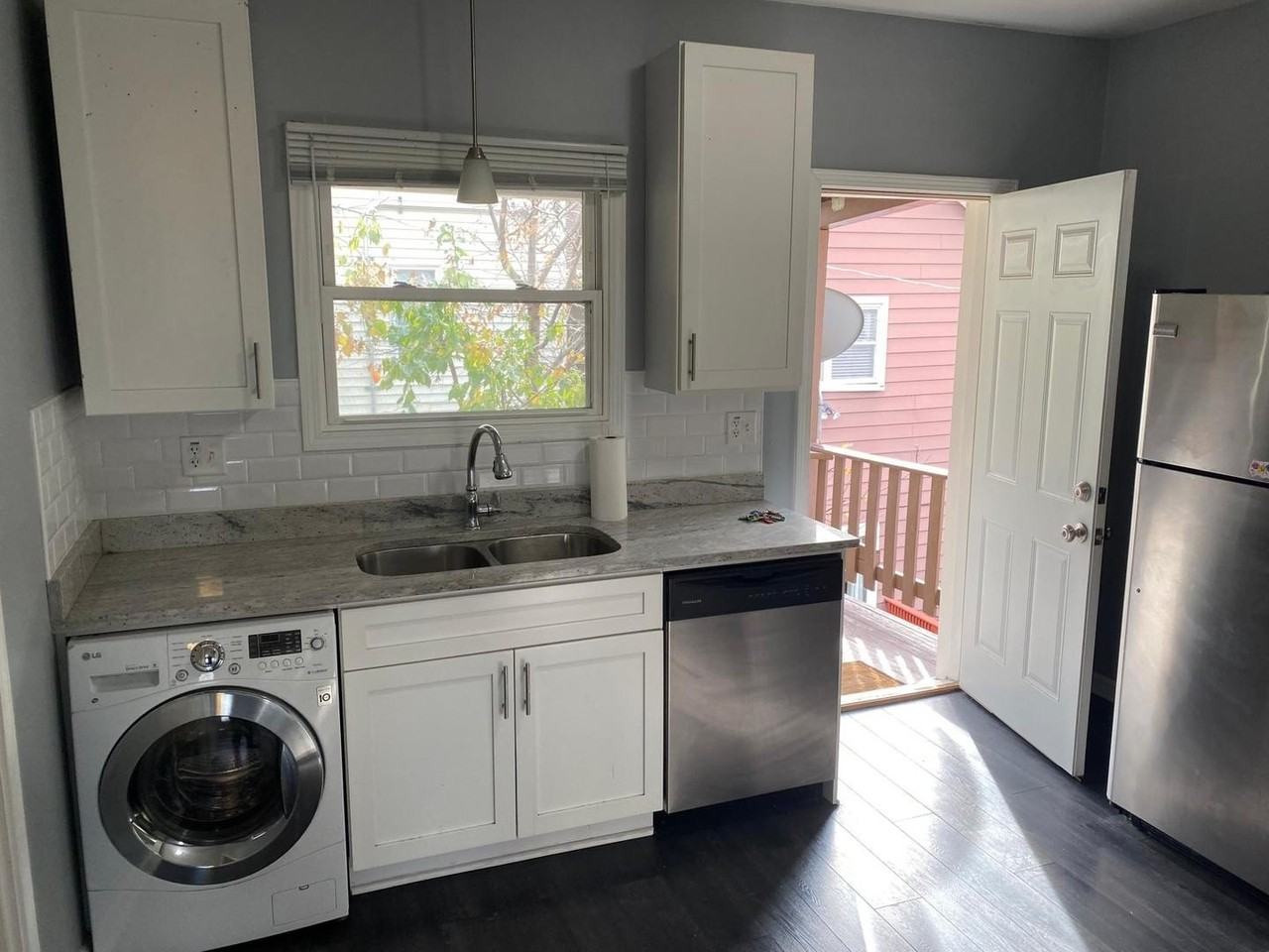 1144 W Taylor St Apt 2r #2R - Photo 3 of 7