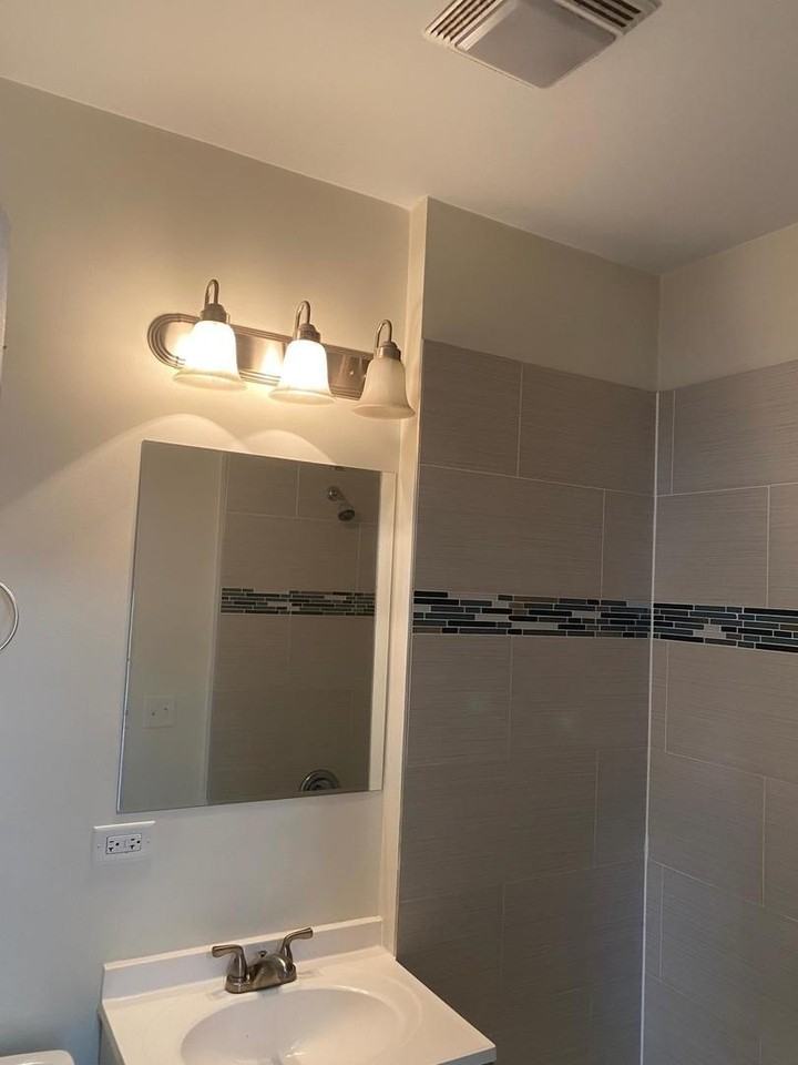 1144 W Taylor St Apt 2r #2R - Photo 7 of 7