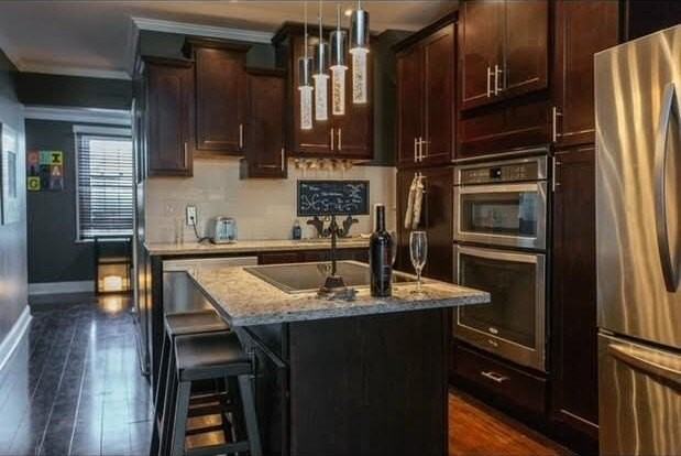 3406 W Dickens Ave Apt 2 #2 - Photo 4 of 15