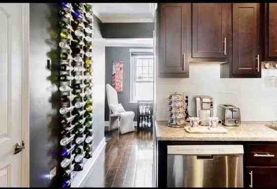 3406 W Dickens Ave Apt 2 #2 - Photo 5 of 15