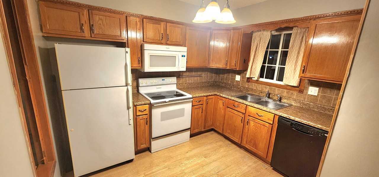 4401 22nd Ave Nw #1 - Photo 5 of 15