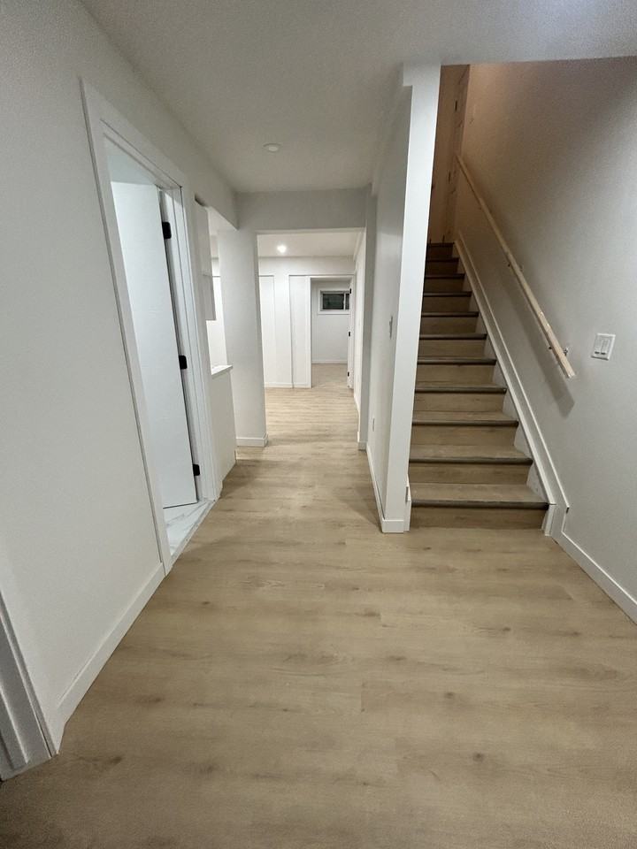 2360 159 St Sw #BS - Photo 2 of 14