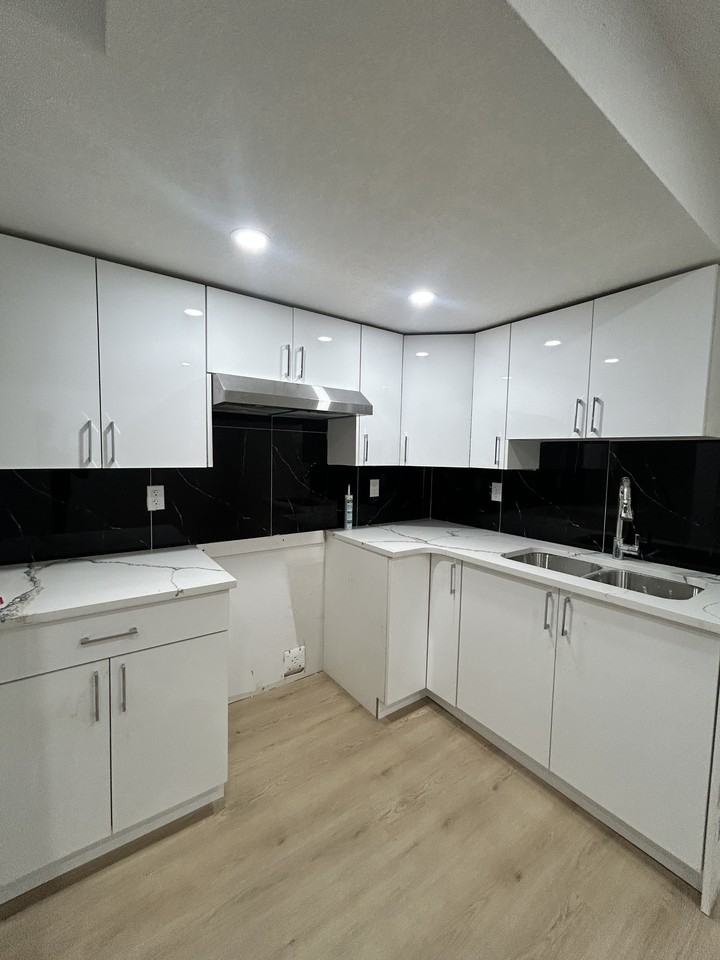 2360 159 St Sw #BS - Photo 7 of 14